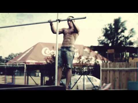 street-workout-calisthenics-best-moments-2012-hd-1357678827.jpg